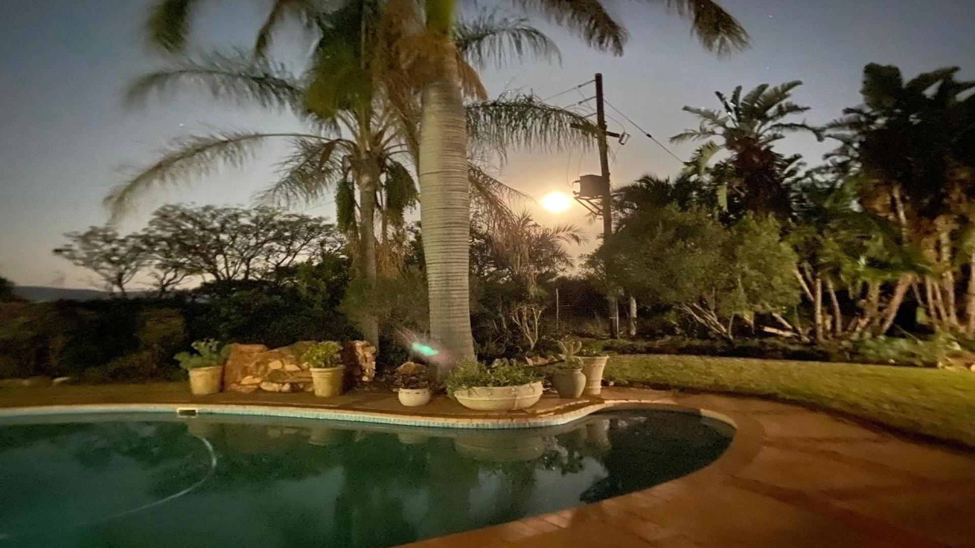 Swimming Pool of property in Kameelfontein