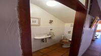 Bathroom 3+ of property in Kameelfontein