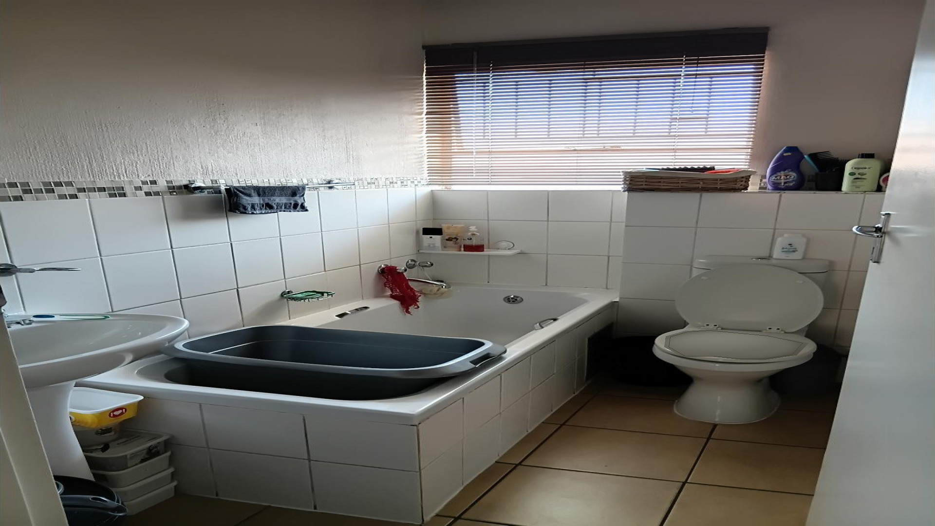 Bathroom 1 of property in Kempton Park