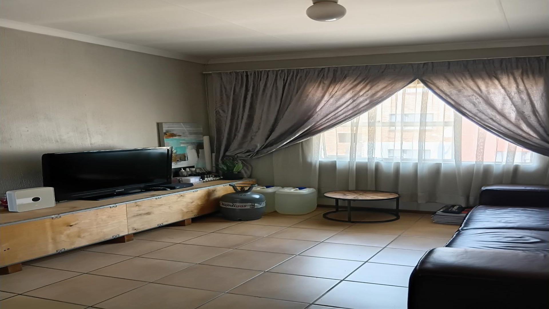 Lounges of property in Kempton Park