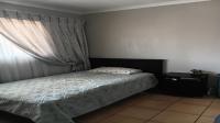 Bed Room 1 of property in Kempton Park