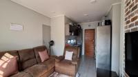 Lounges - 12 square meters of property in Albertsdal