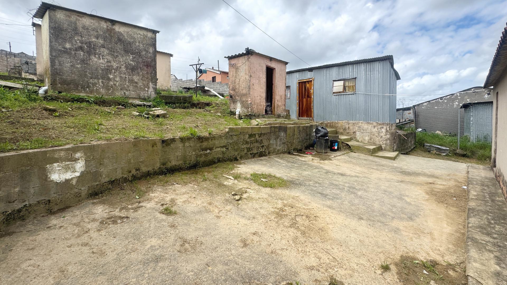 Backyard of property in Mdantsane