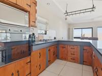  of property in Bloubergstrand