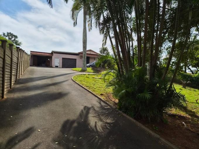 3 Bedroom House for Sale For Sale in Bluff - MR715059