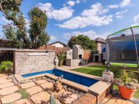  of property in Highway Gardens