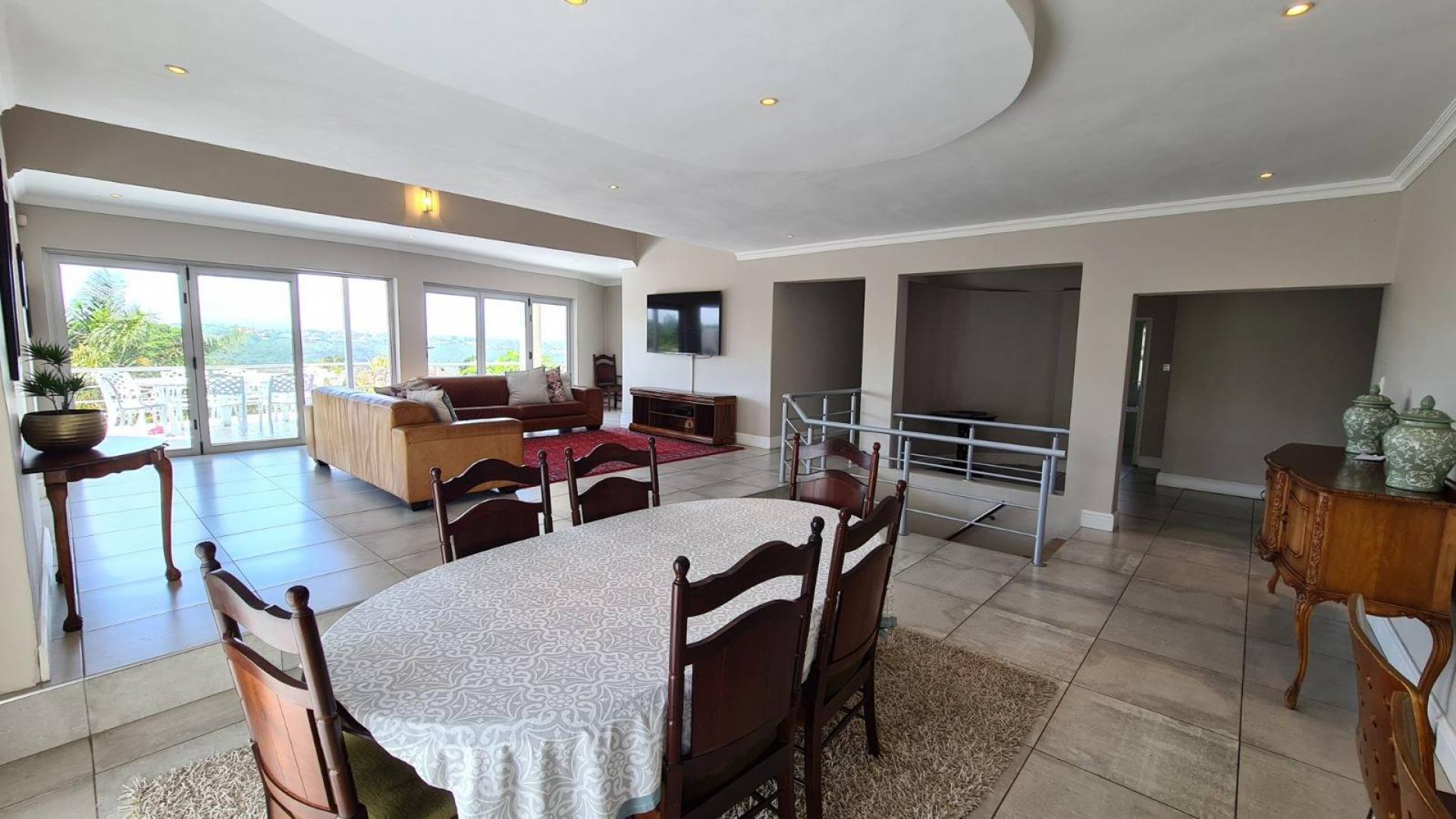 Dining Room of property in Nahoon