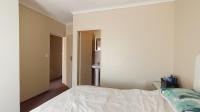 Main Bedroom - 14 square meters of property in Montana Tuine