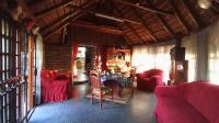 Dining Room - 32 square meters of property in Sinoville