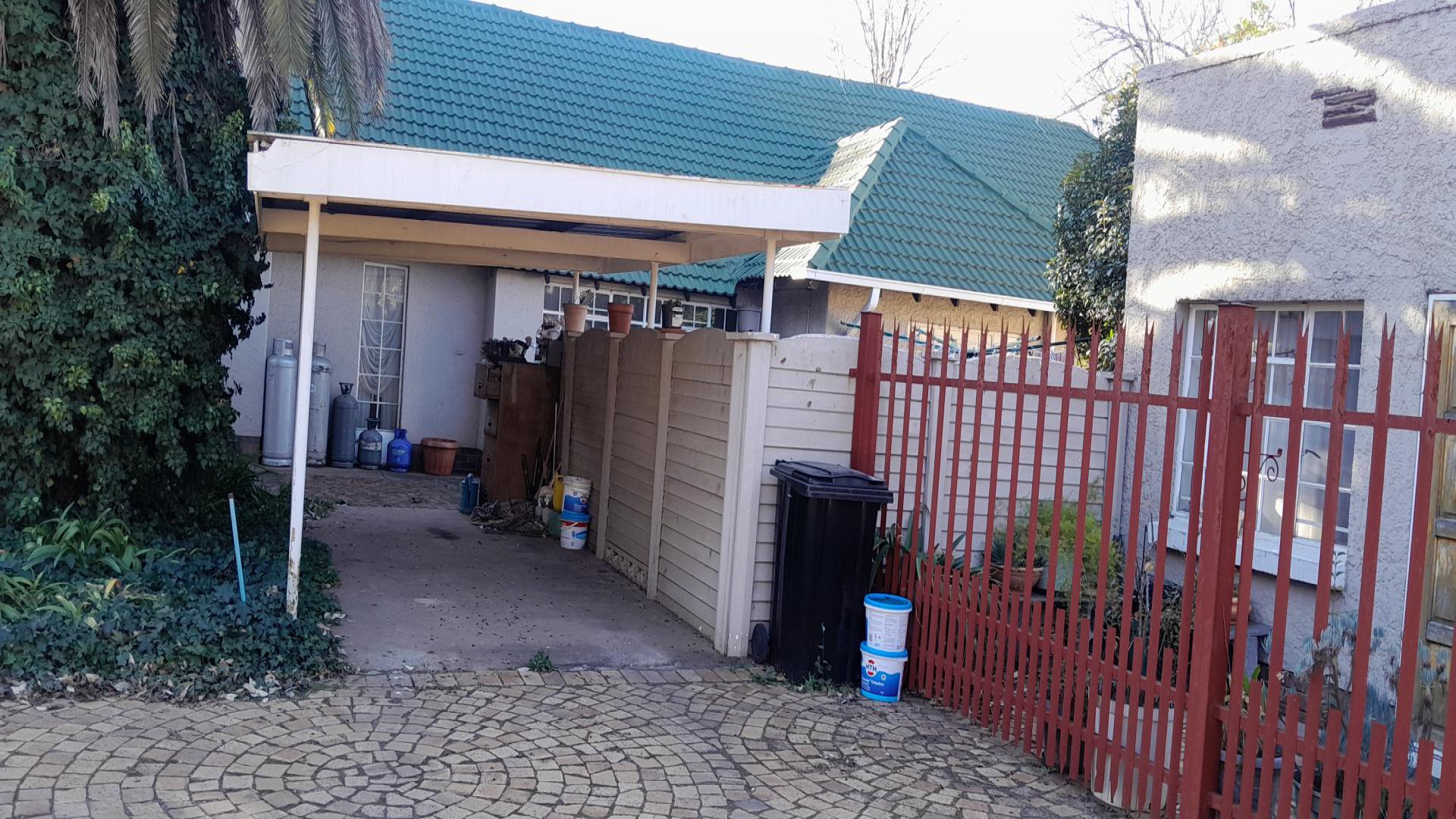Carport  of property in Three Rivers