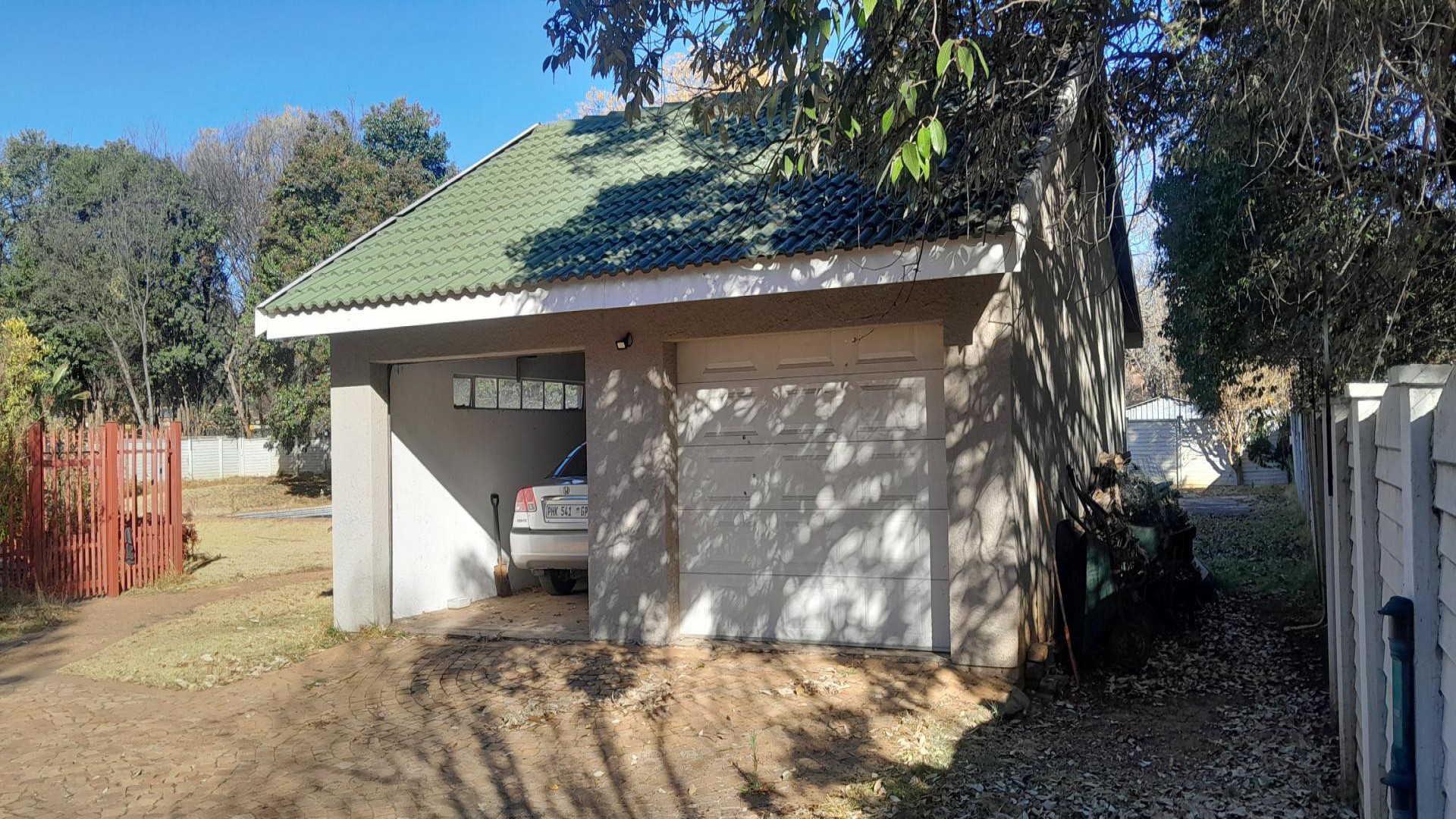 Garage of property in Three Rivers