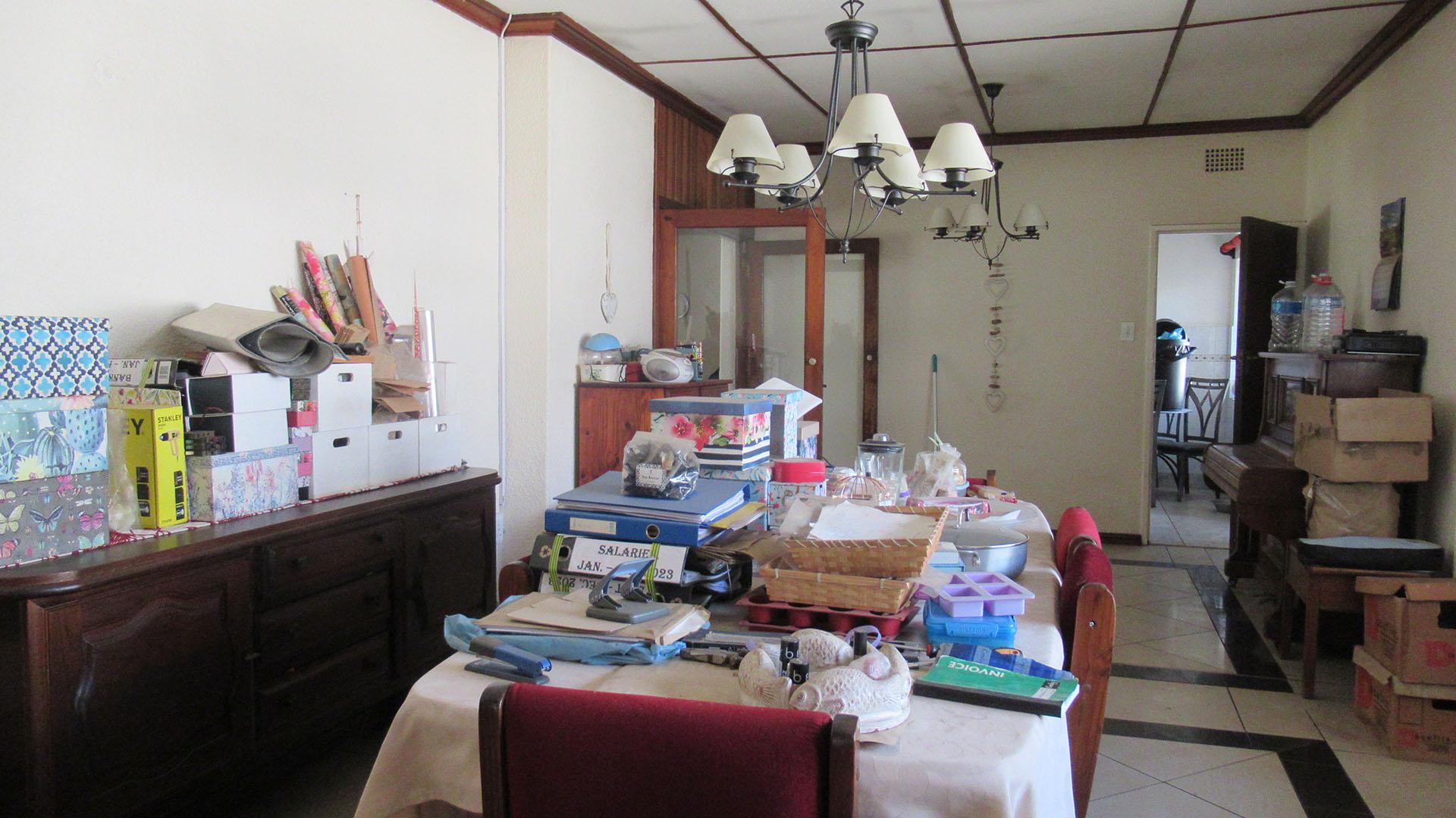 Dining Room - 38 square meters of property in Three Rivers