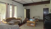 Lounges - 110 square meters of property in Three Rivers