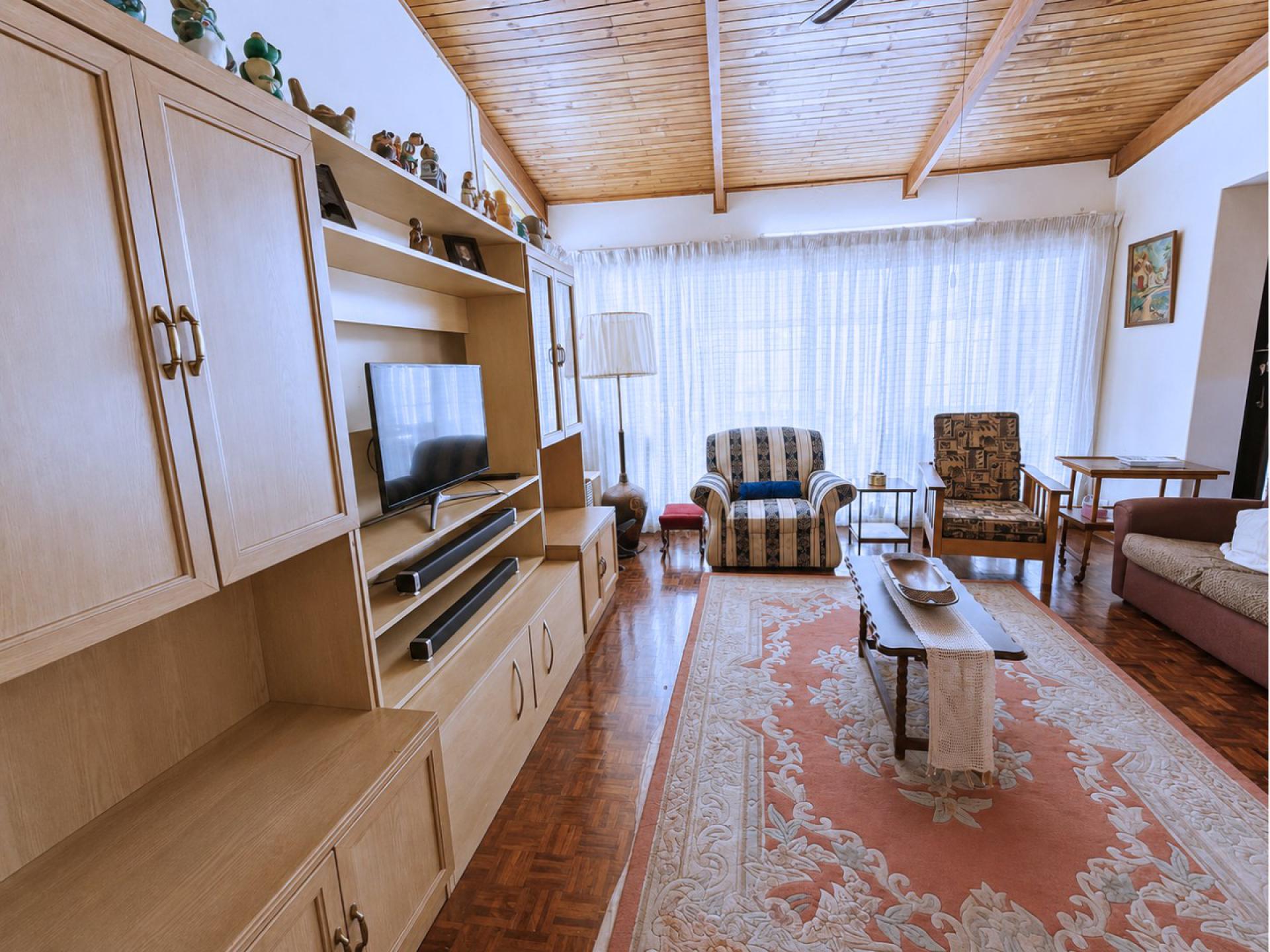  of property in Sinoville