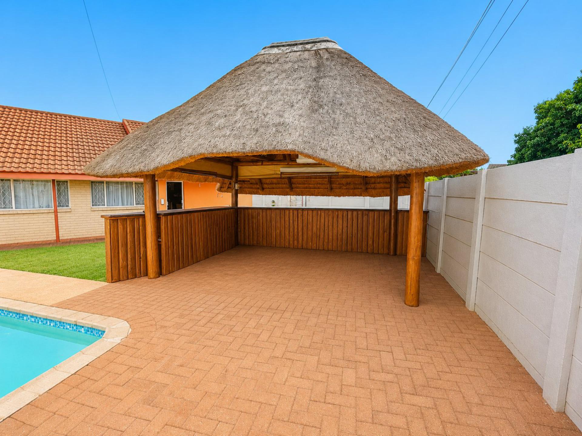  of property in Sinoville
