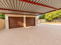  of property in Sinoville
