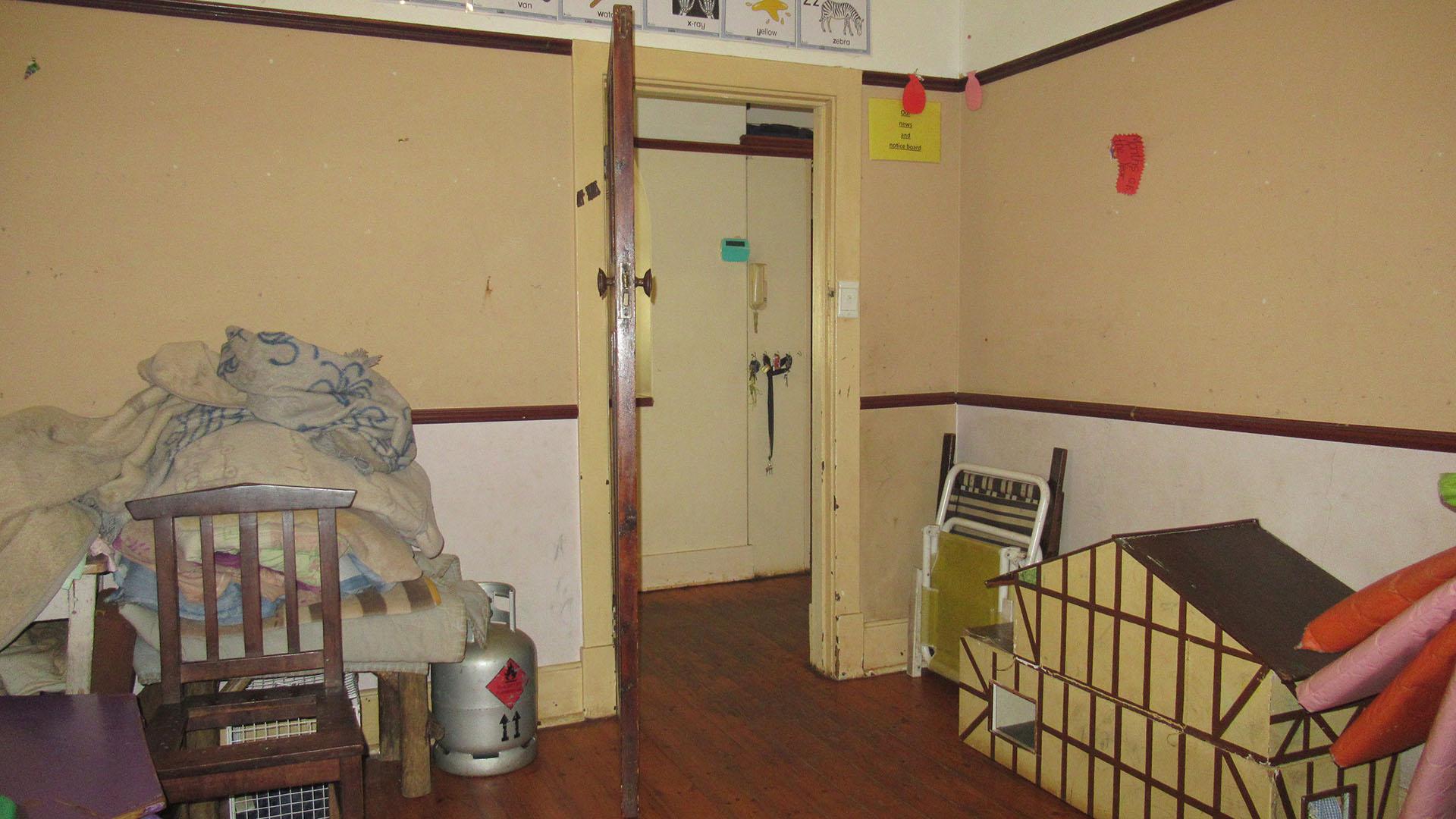 Lounges - 42 square meters of property in Kensington - JHB
