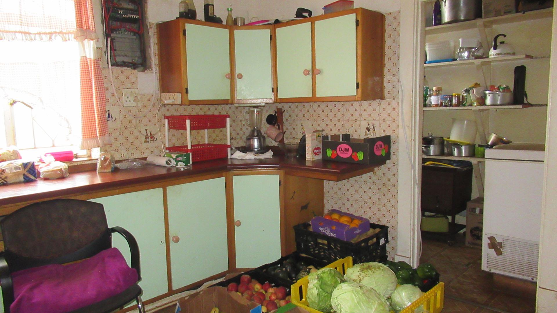 Kitchen - 21 square meters of property in Kensington - JHB