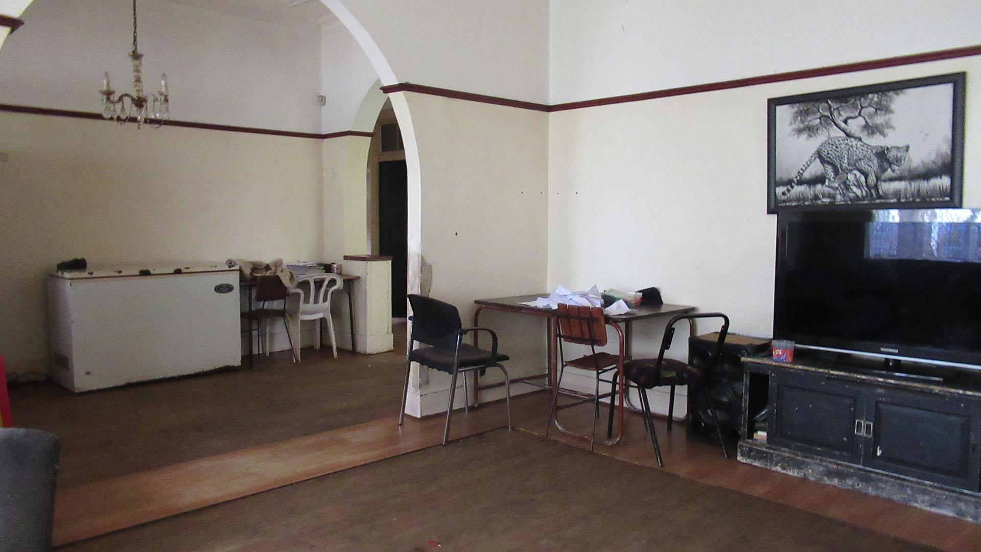 Lounges - 42 square meters of property in Kensington - JHB