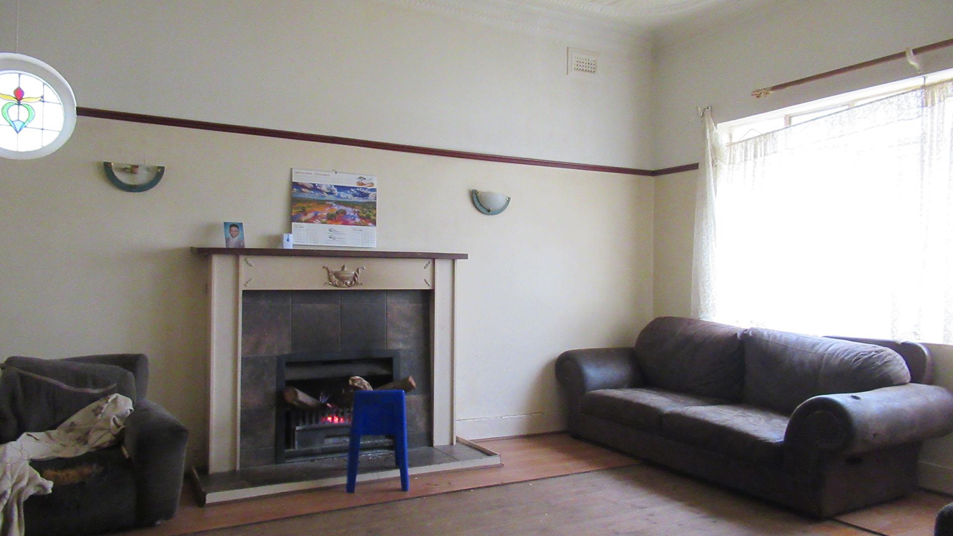 Lounges - 42 square meters of property in Kensington - JHB