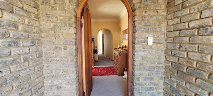 4 Bedroom House for Sale For Sale in Randfontein - MR715107