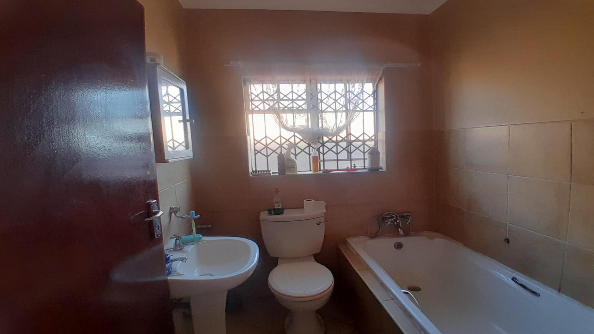 Bathroom 1 of property in Kathu