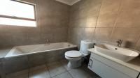 Bathroom 1 - 7 square meters of property in Witpoortjie