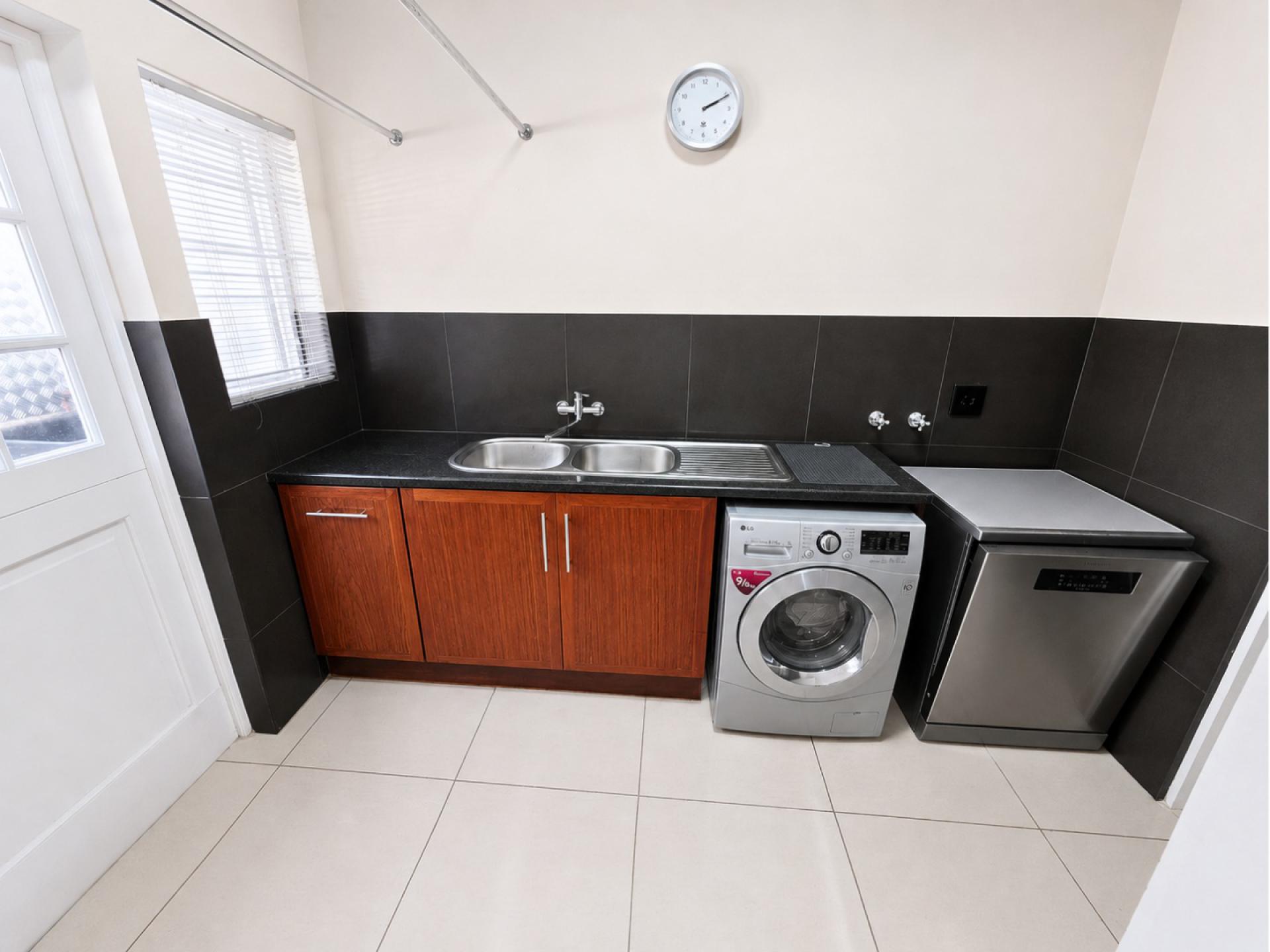  of property in Erasmusrand