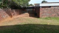 Garage of property in Strelitzia Park