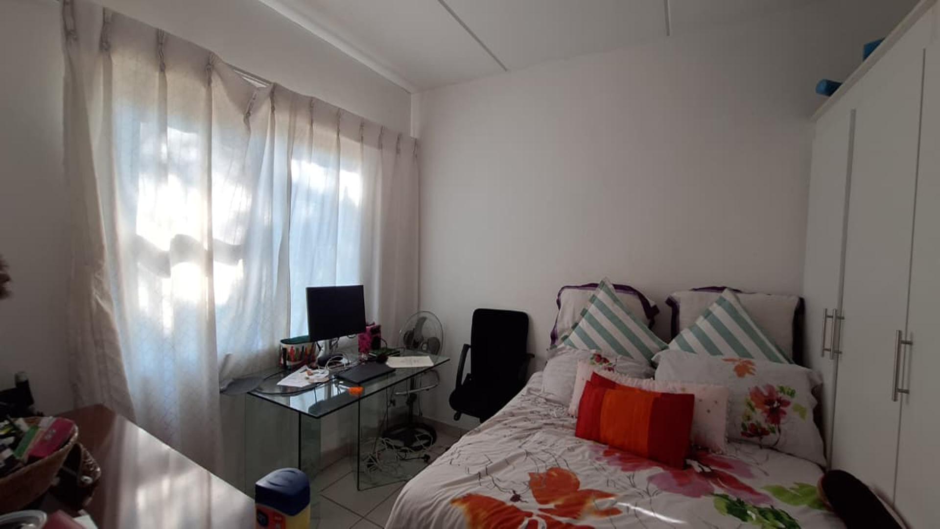 Bed Room 2 - 11 square meters of property in Rynfield AH