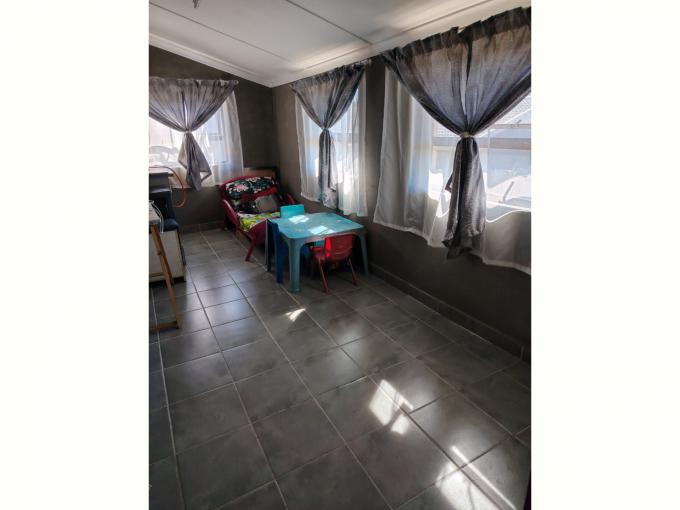 3 Bedroom House for Sale For Sale in Stanger - MR715182