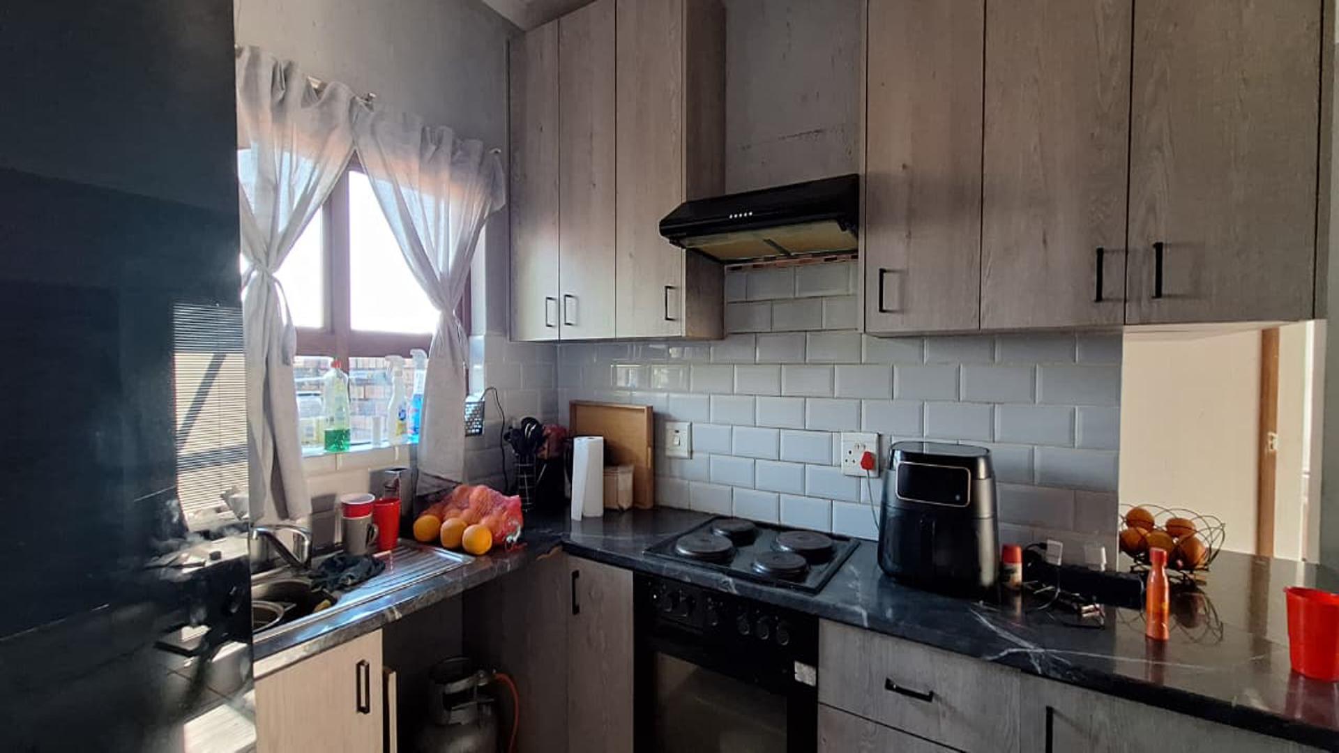 Kitchen - 6 square meters of property in Boundary Park