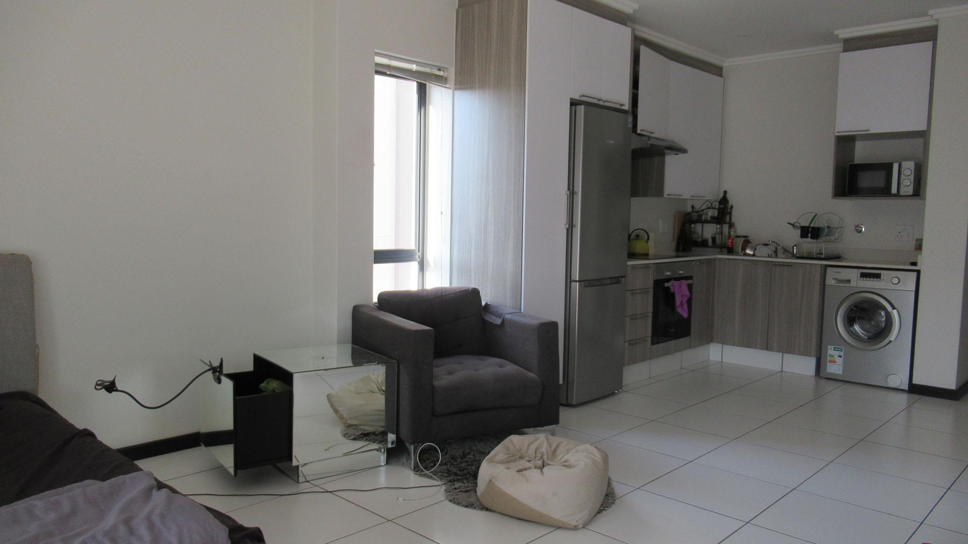 Bed Room 1 - 17 square meters of property in Beverley