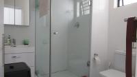 Bathroom 1 - 5 square meters of property in Beverley