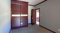 Bed Room 2 - 15 square meters of property in Summerset