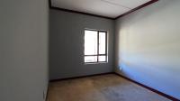 Bed Room 2 - 15 square meters of property in Summerset
