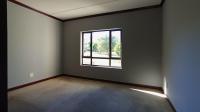 Bed Room 1 - 19 square meters of property in Summerset