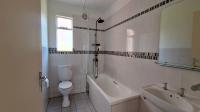 Main Bathroom - 5 square meters of property in Sundowner
