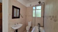 Bathroom 1 - 6 square meters of property in Sundowner
