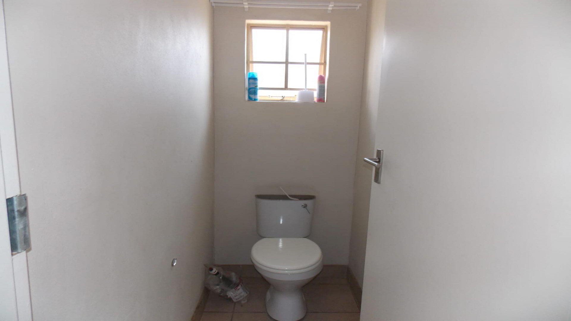 Bathroom 1 of property in Palm Ridge