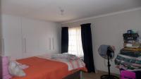 Bed Room 1 of property in Palm Ridge