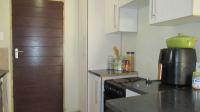 Kitchen - 7 square meters of property in Palm Ridge