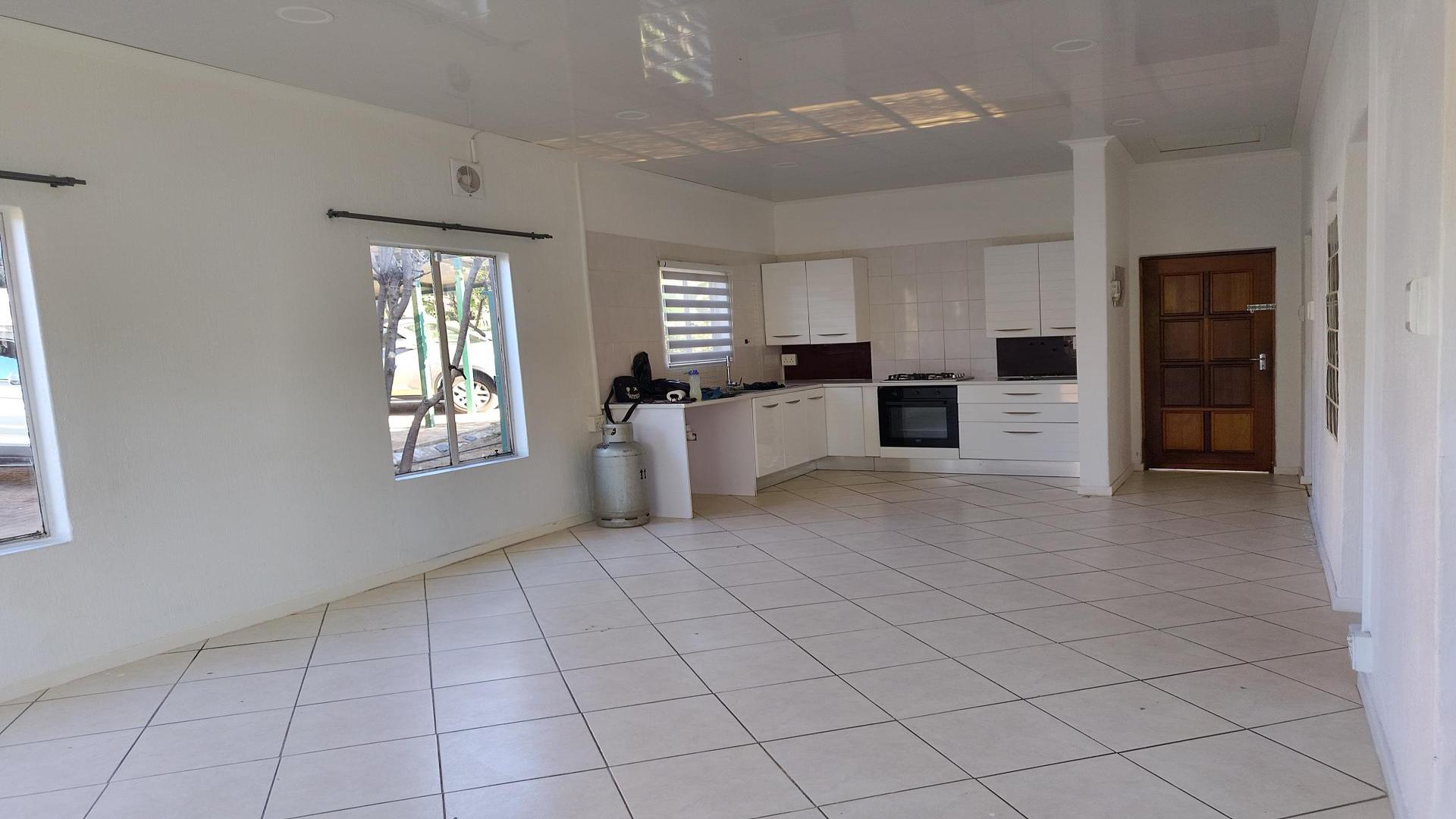 Lounges of property in Sundowner