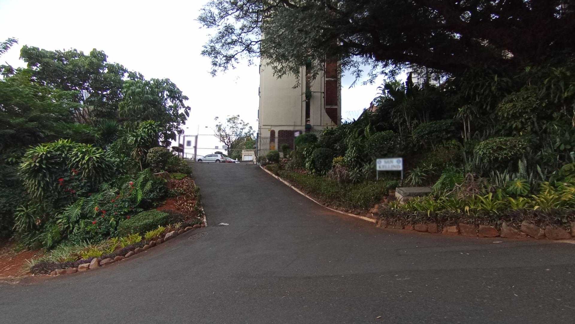 Front View of property in Westridge