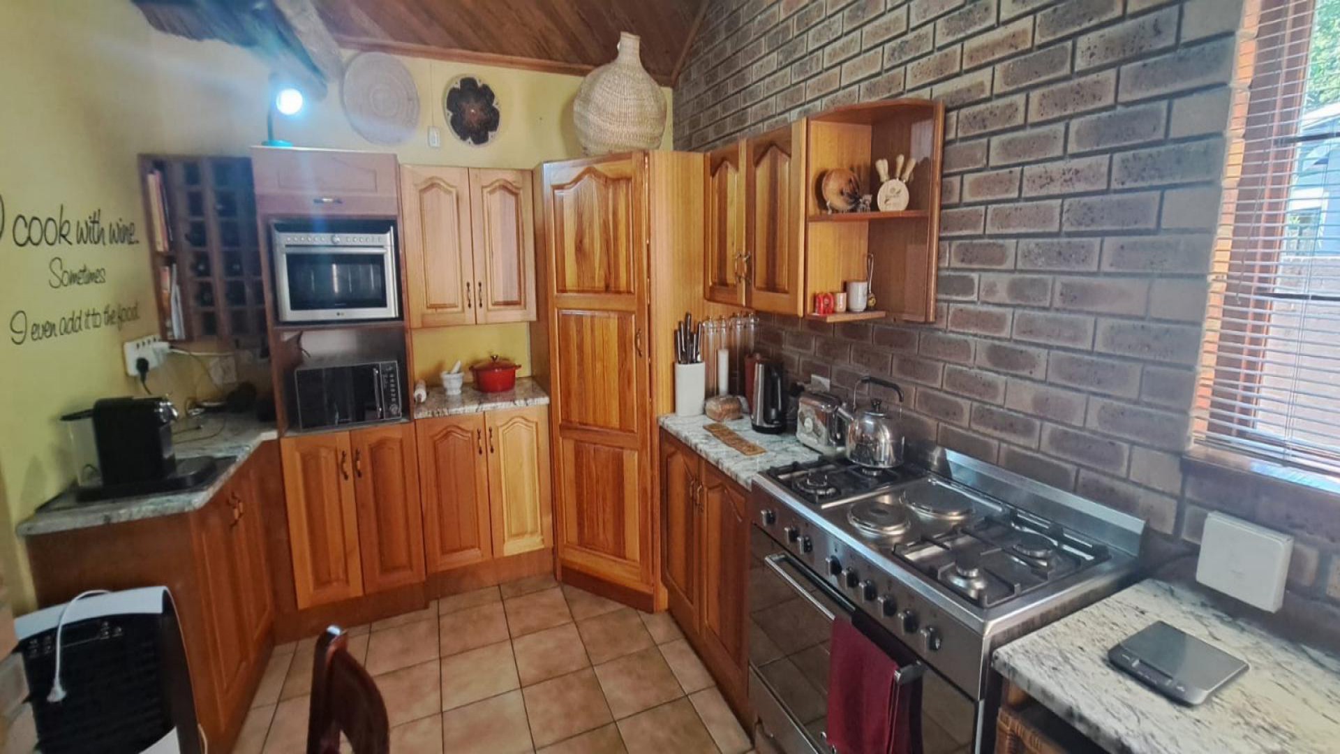 Kitchen of property in Phalaborwa