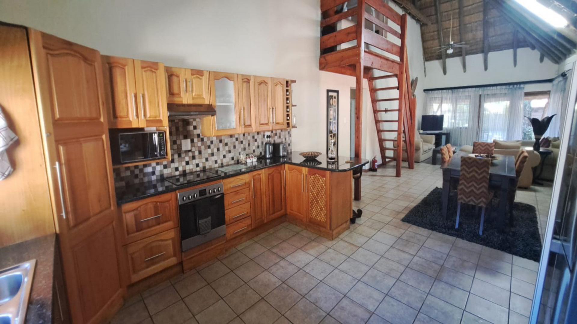 Kitchen of property in Phalaborwa