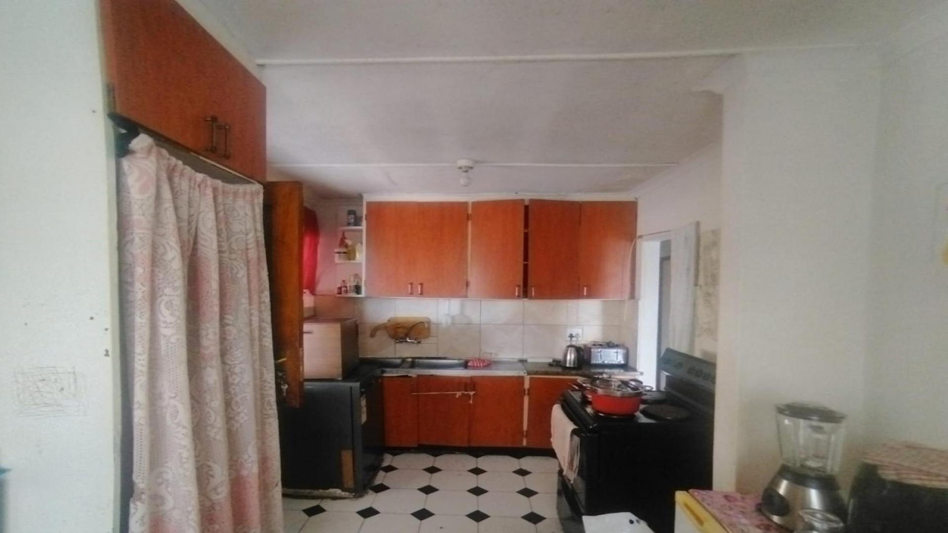 Kitchen of property in Delft