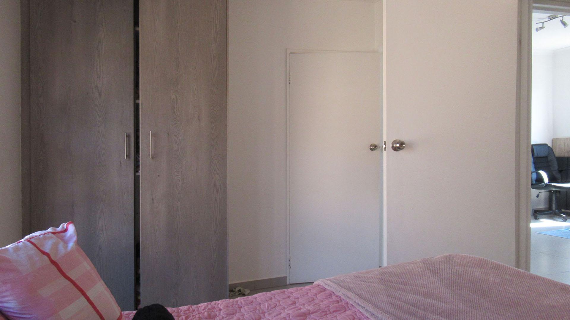 Bed Room 1 of property in Ruimsig