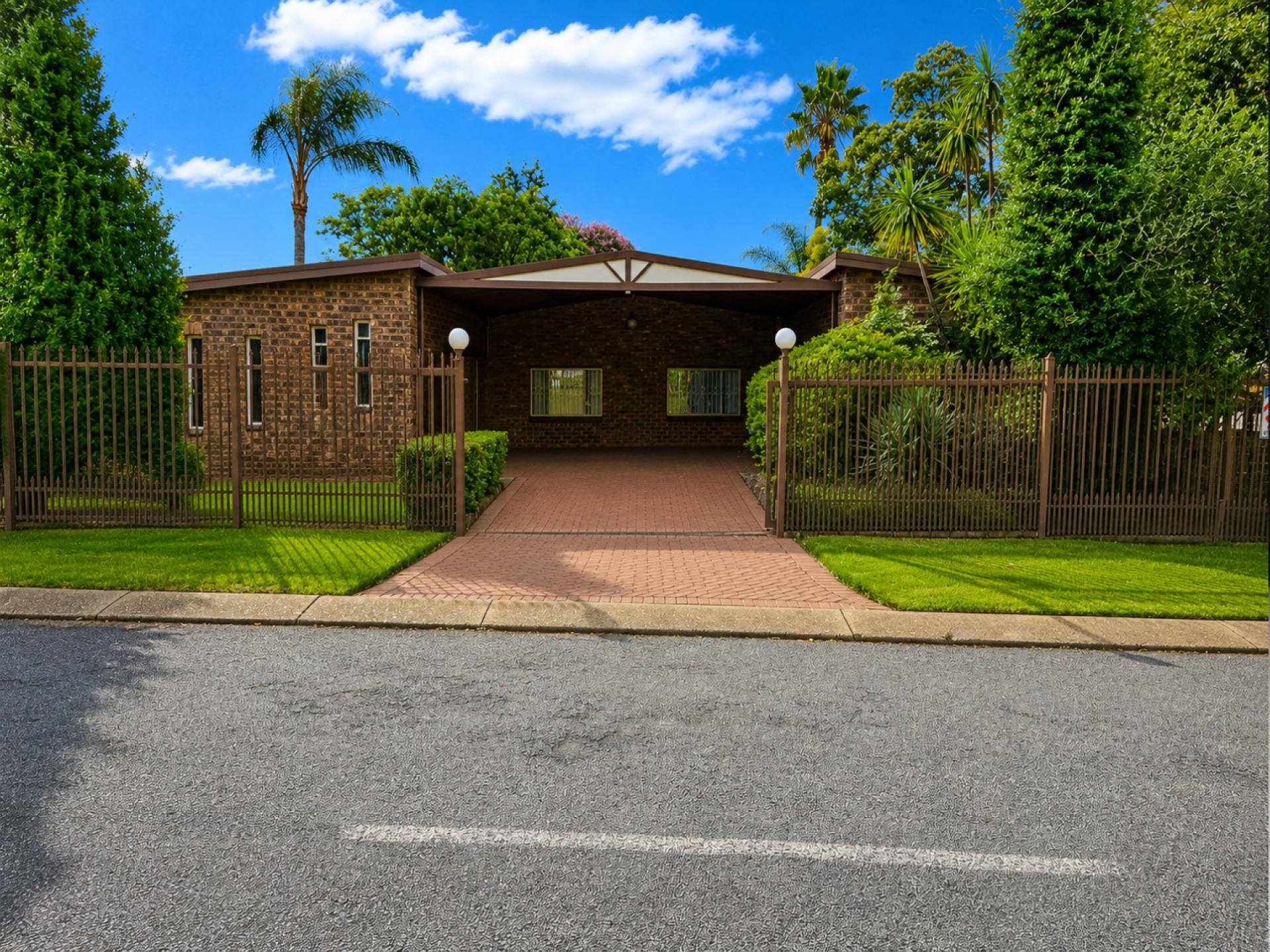  of property in Rooihuiskraal