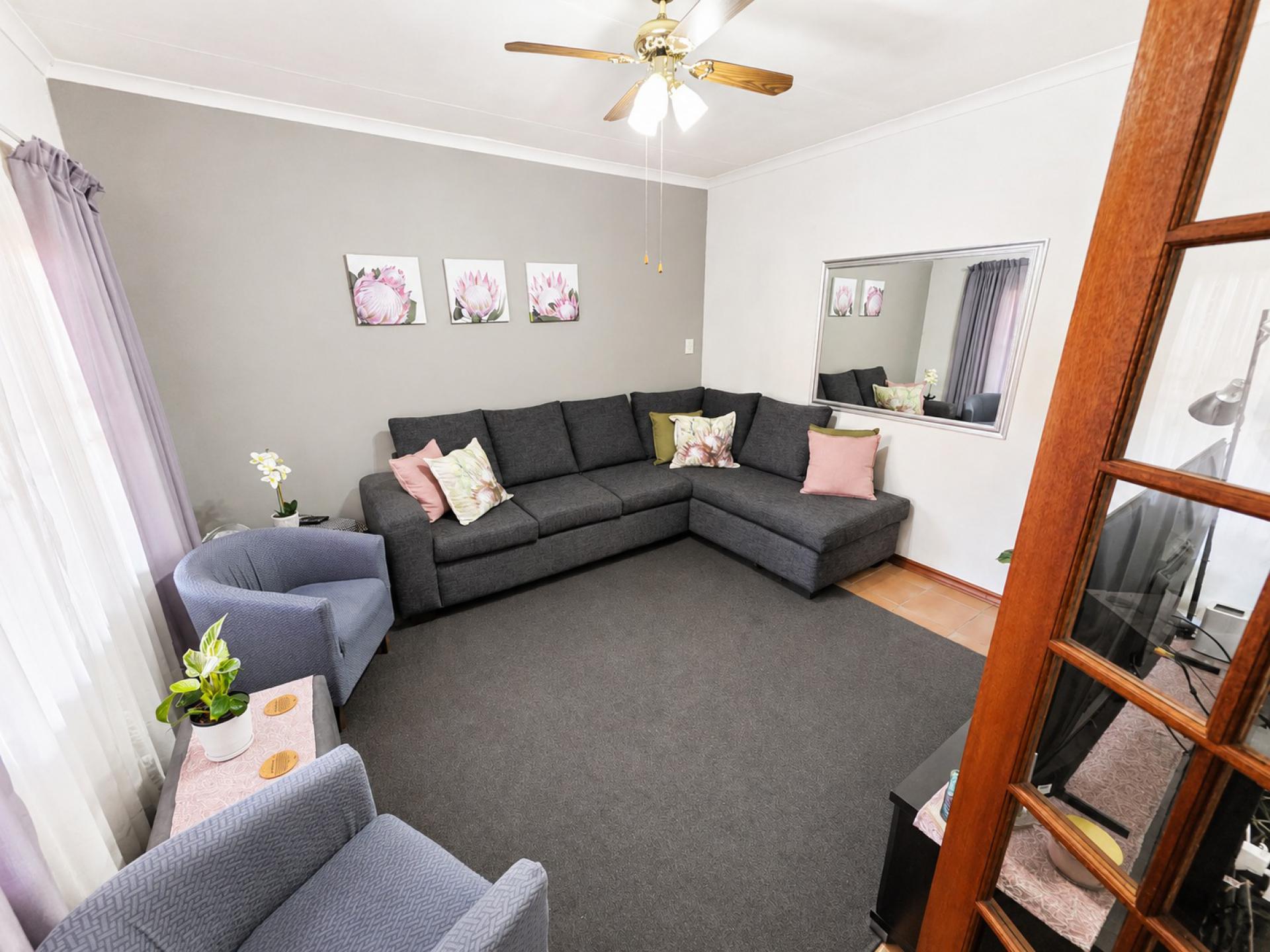  of property in Rooihuiskraal